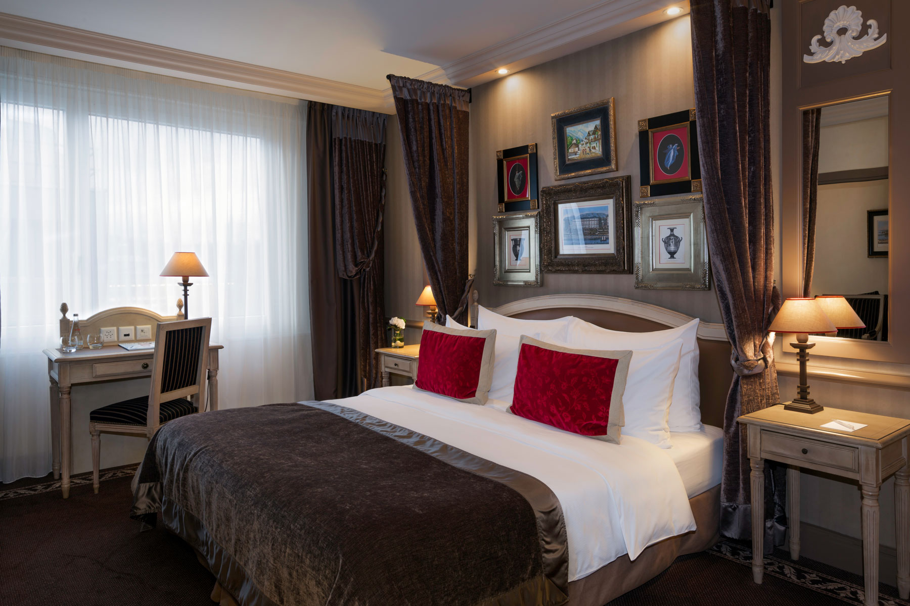 Hotel Royal 4* room