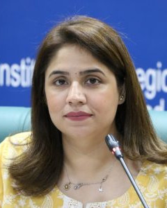 Amina  Khan