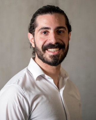 Elio  Azar 